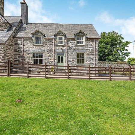 Waedog Bach Llanfor Exterior foto